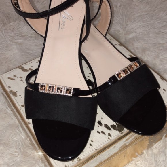 DH High Heel Sandals - Picture 1 of 2